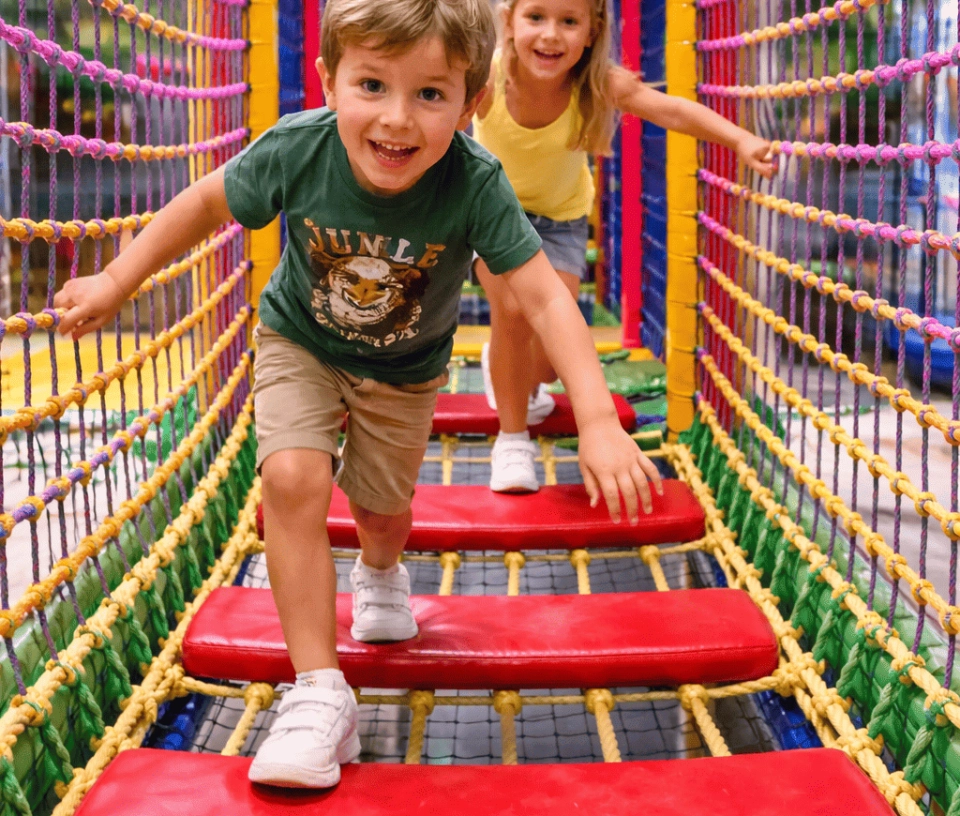 enfants espace mini aventurier parc de jeux