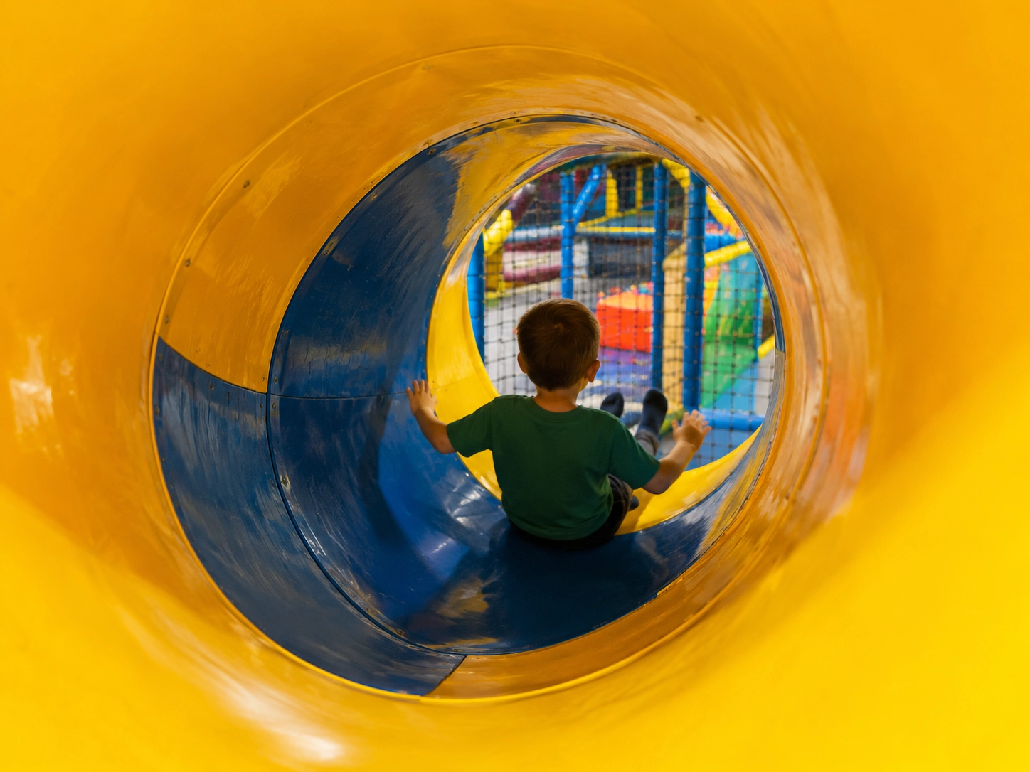 LA DESCENTE DU SERPENT TOBOGGAN INDOOR ENFANT